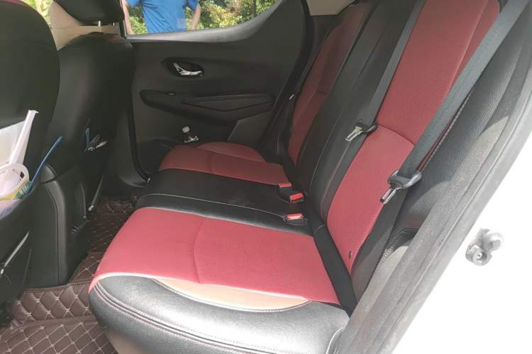 Used Nissan Lannia 2016 1.6L CVT Smart Cool Edition Left Rear Seat