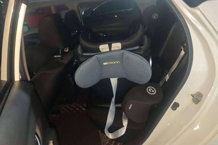 Used Nissan Lannia 2016 1.6L CVT Smart Cool Edition Left Rear Seat