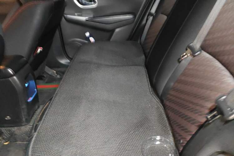 Used Nissan Lannia 2016 1.6L CVT Smart Edition Left Rear Seat