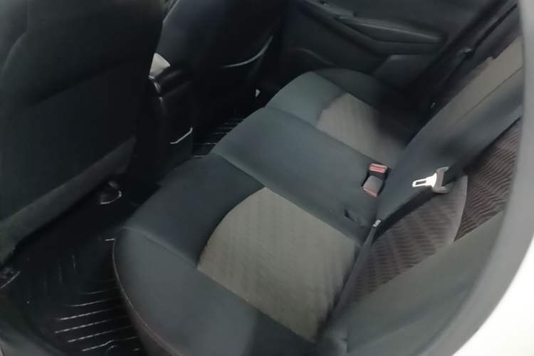 Used Nissan Lannia 2016 1.6L CVT Cool Edition Left Rear Seat