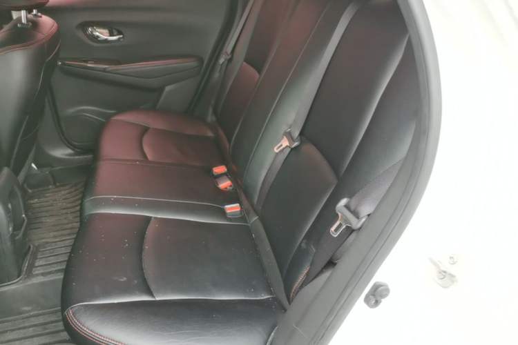 Used Nissan Lannia 2016 1.6L CVT Cool Edition Left Rear Seat