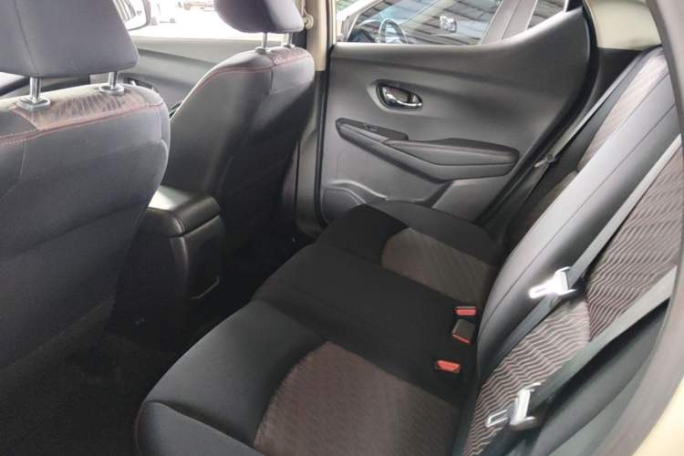 Used Nissan Lannia 2016 1.6L CVT Cool Edition Left Rear Seat