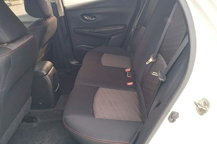 Used Nissan Lannia 2016 1.6L CVT Cool Edition Left Rear Seat