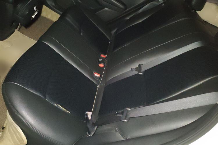 Used Nissan Lannia 2016 1.6L CVT Smart Cool Edition Left Rear Seat
