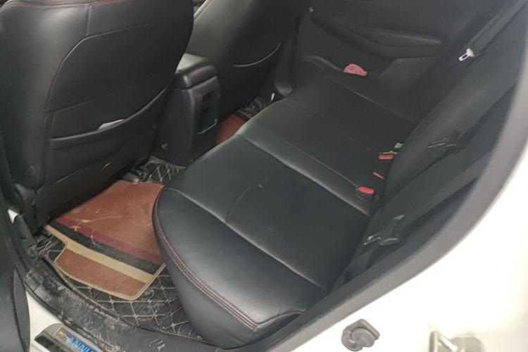 Used Nissan Lannia 2016 1.6L CVT Smart Cool Edition Left Rear Seat