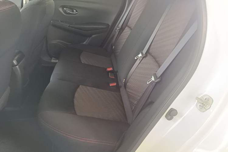 Used Nissan Lannia 2016 1.6L CVT Smart Cool Edition Left Rear Seat