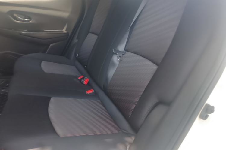 Used Nissan Lannia 2016 1.6L CVT Smart Cool Edition Left Rear Seat