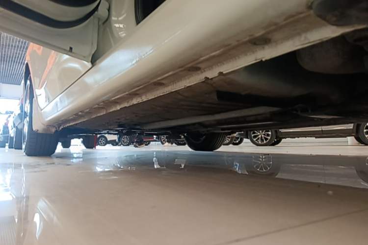 Used Nissan Lannia 2016 1.6L CVT Cool Edition Left Side Sill