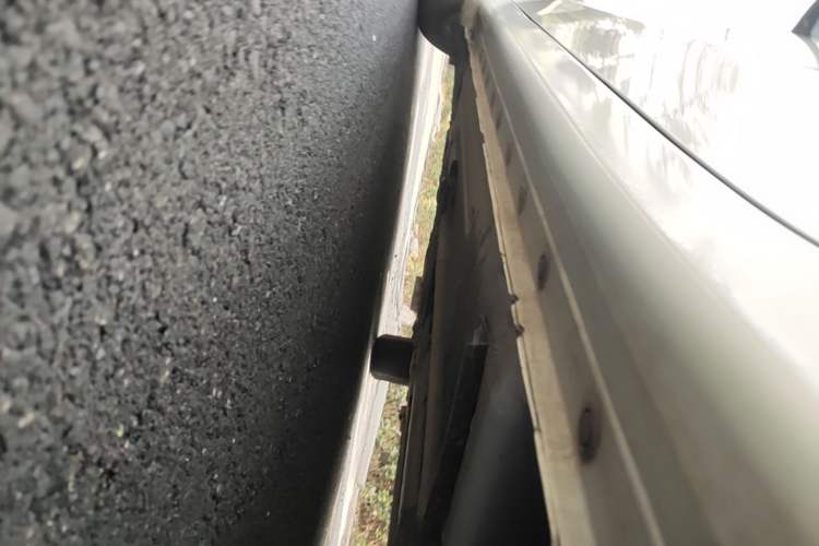 Used Nissan Lannia 2016 1.6L CVT Cool Edition Left Side Sill