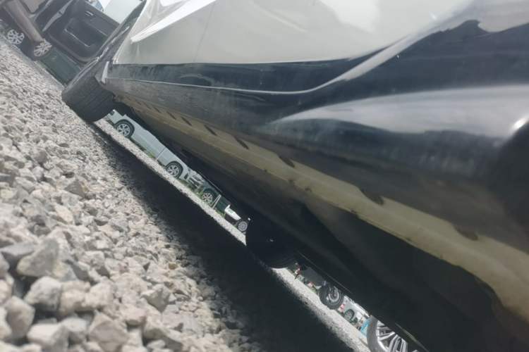 Used Nissan Lannia 2016 1.6L CVT Cool Edition Left Side Sill