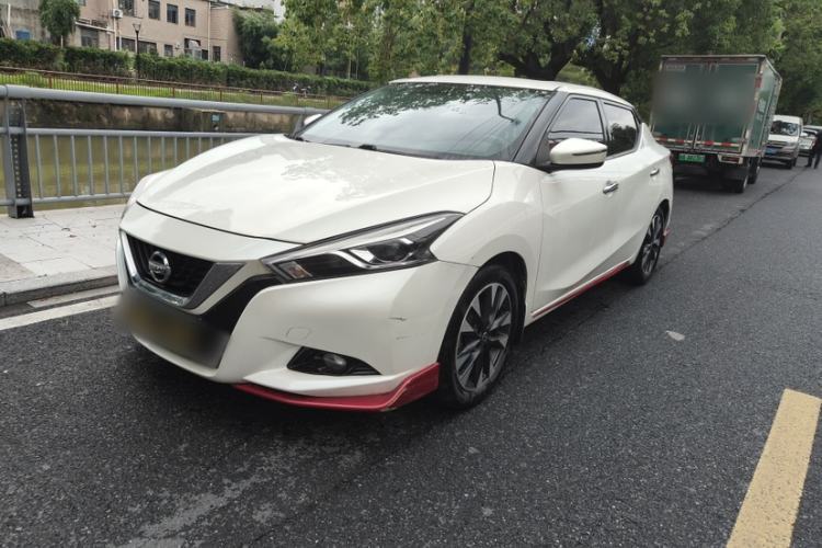 Ojetý Nissan Lannia 2016 1.6L CVT Smart Cool Edition Guazi used car, China used car export, Used car for sale, Used  cars, Cheapest cars for sale