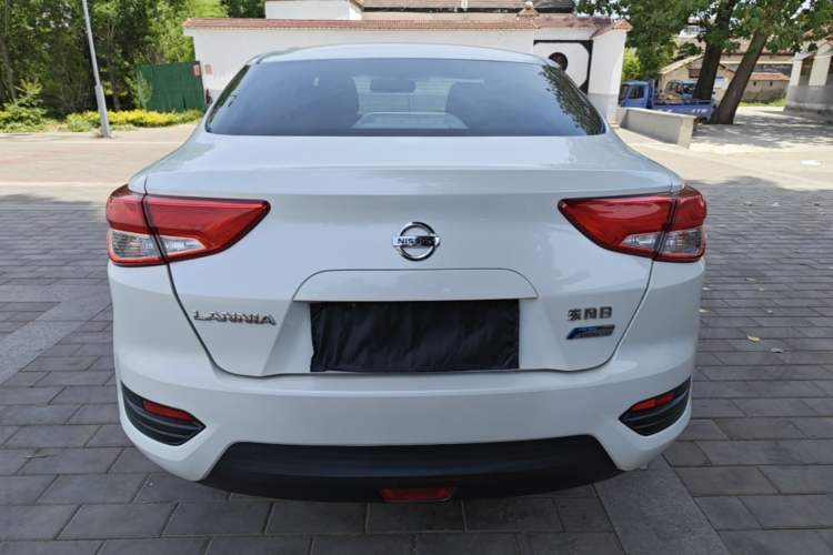 Used Nissan Lannia 2016 1.6L CVT Cool Edition Rear