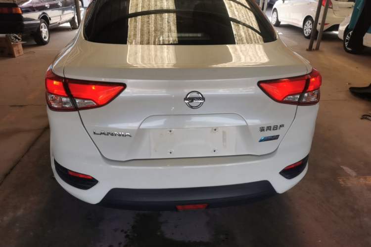 Used Nissan Lannia 2016 1.6L CVT Smart Cool Edition Rear
