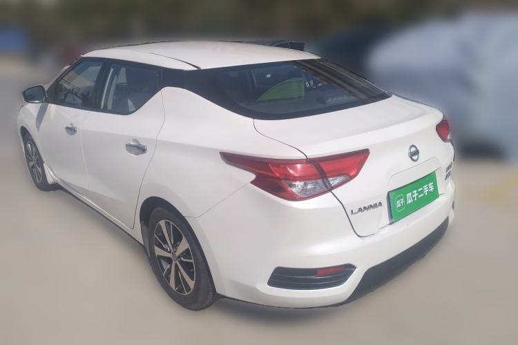 Used Nissan Lannia 2016 1.6L CVT Cool Edition Rear Left 45 Deg