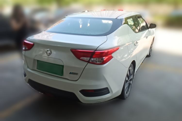 Used Nissan Lannia 2016 1.6L CVT Smart Cool Edition Rear Right 45 Deg