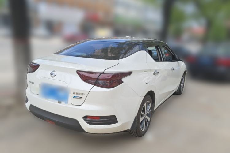 Used Nissan Lannia 2016 1.6L CVT Cool Edition Rear Right 45 Deg