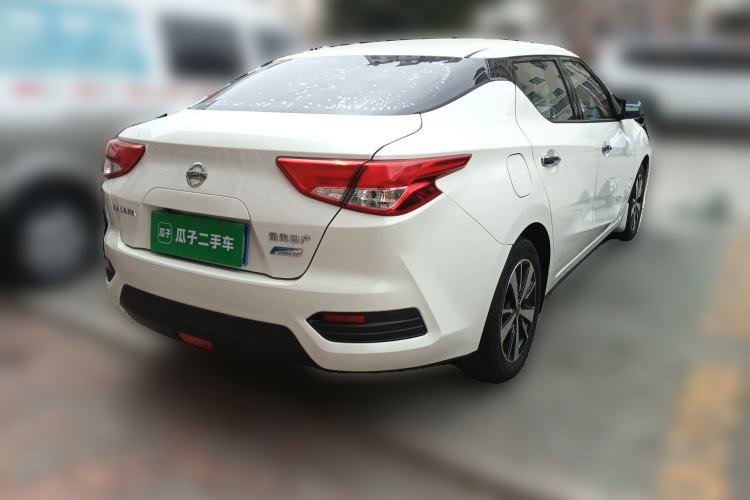 Used Nissan Lannia 2016 1.6L CVT Cool Edition Rear Right 45 Deg