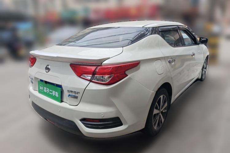 Used Nissan Lannia 2016 1.6L CVT Cool Edition Rear Right 45 Deg