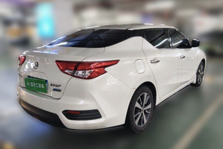 Used Nissan Lannia 2016 1.6L CVT Cool Edition Rear Right 45 Deg