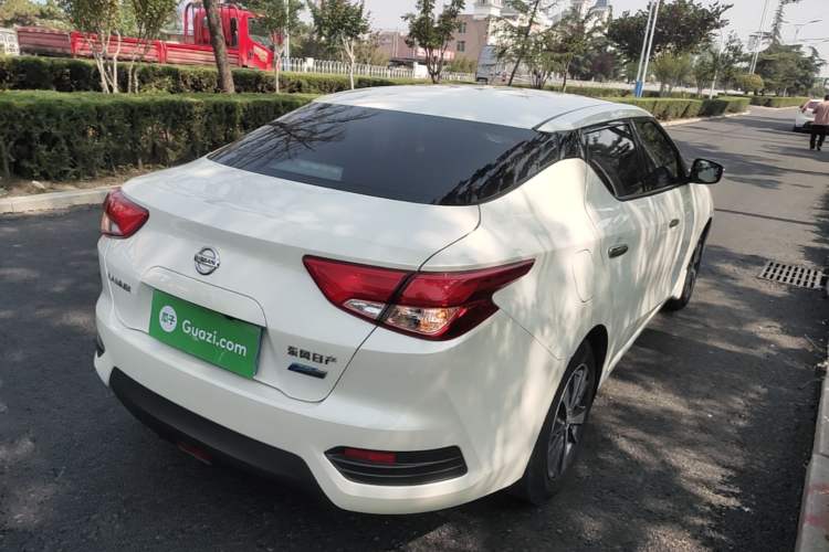 Used Nissan Lannia 2016 1.6L CVT Cool Edition Rear Right 45 Deg