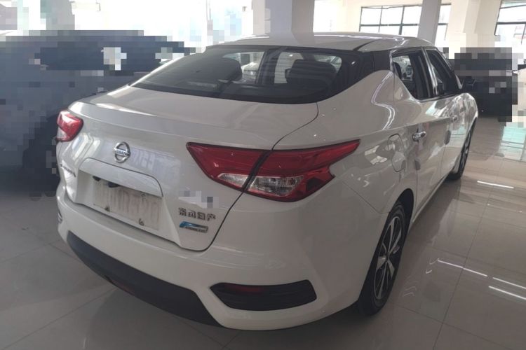 Used Nissan Lannia 2016 1.6L CVT Cool Edition Rear Right 45 Deg
