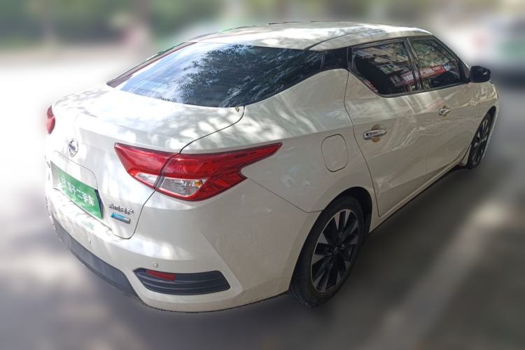 Used Nissan Lannia 2016 1.6L CVT Smart Cool Edition Rear Right 45 Deg