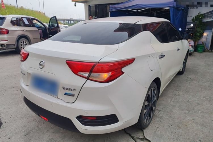 Used Nissan Lannia 2016 1.6L CVT Smart Cool Edition Rear Right 45 Deg