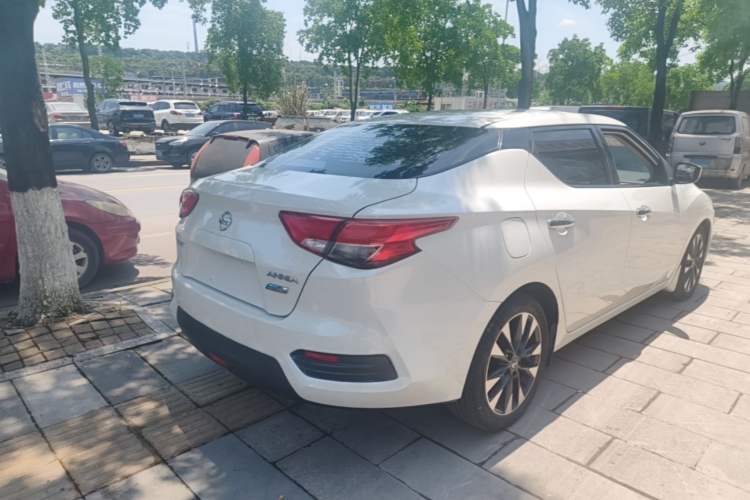 Used Nissan Lannia 2016 1.6L CVT Smart Cool Edition Rear Right 45 Deg