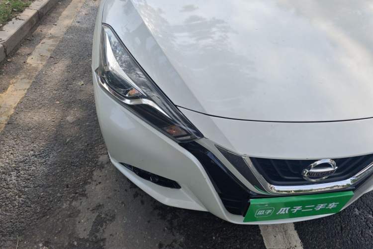 Used Nissan Lannia 2016 1.6L CVT Smart Cool Edition Right Front Headlight