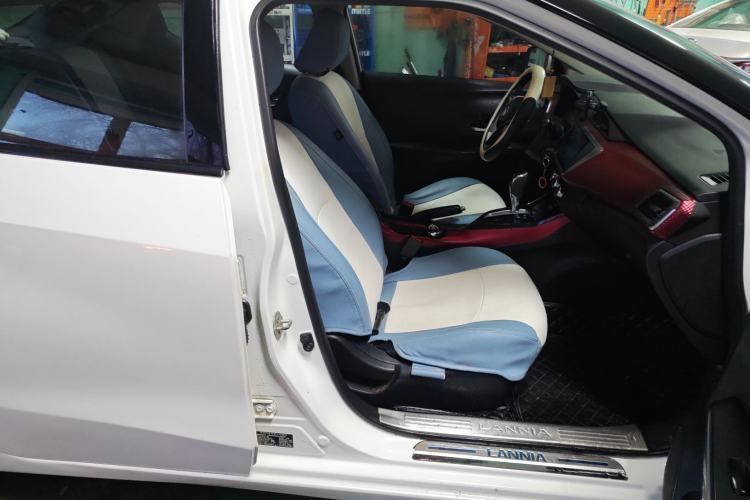 Used Nissan Lannia 2016 1.6L CVT Cool Edition Right Front Seat
