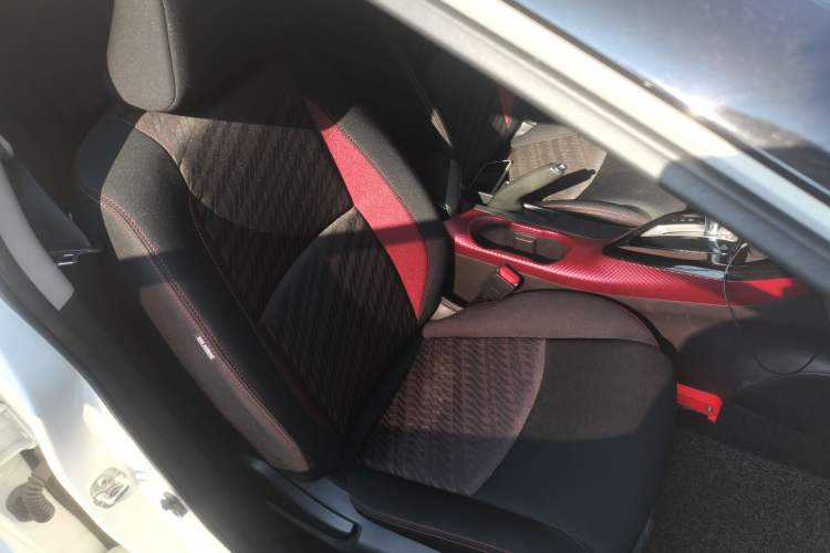 Used Nissan Lannia 2016 1.6L CVT Smart Cool Edition Right Front Seat