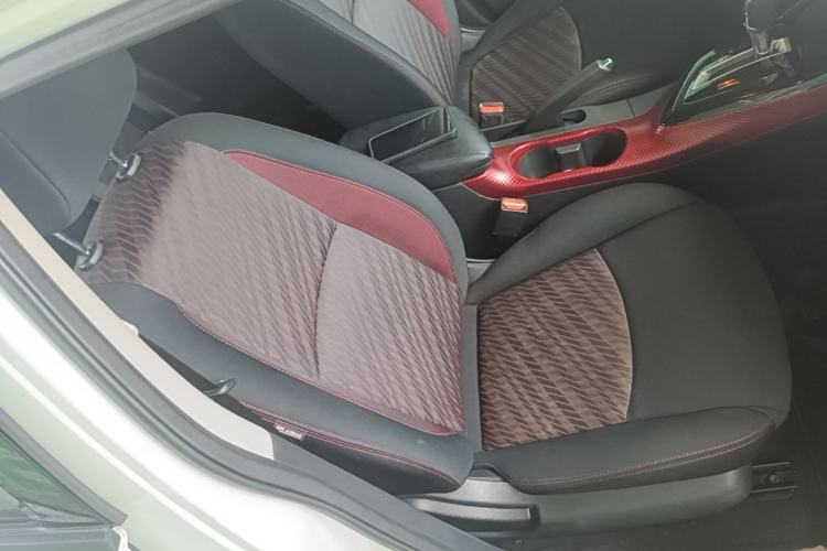 Used Nissan Lannia 2016 1.6L CVT Smart Cool Edition Right Front Seat