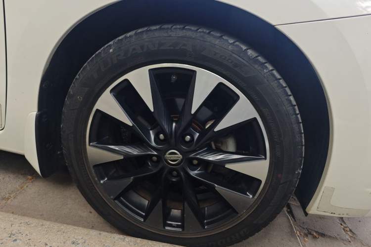 Used Nissan Lannia 2016 1.6L CVT High-Energy Version Right Front Wheel Hub
