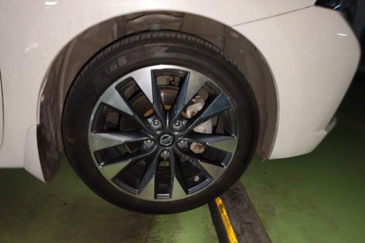 Used Nissan Lannia 2016 1.6L CVT High-Energy Version Right Front Wheel Hub