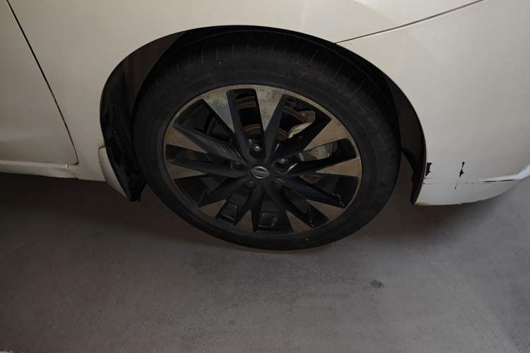 Used Nissan Lannia 2016 1.6L CVT High-Energy Version Right Front Wheel Hub