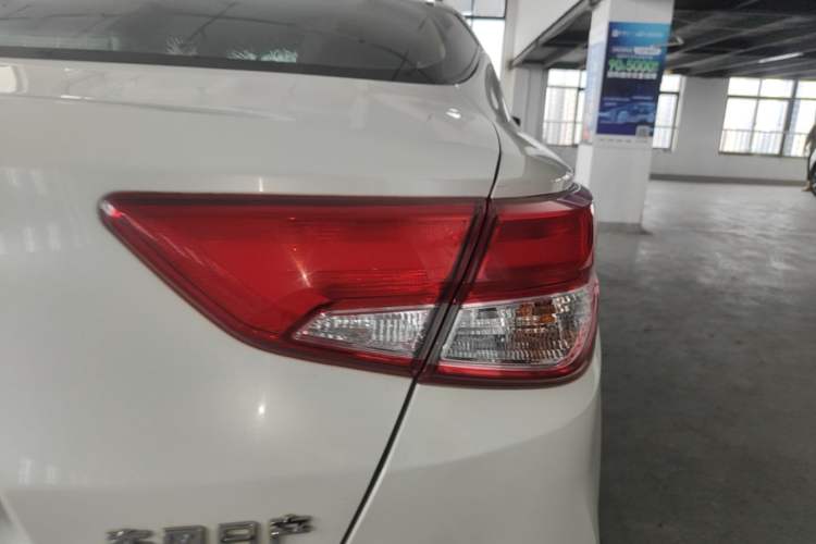Used Nissan Lannia 2016 1.6L CVT Smart Cool Edition Right Rear Taillight