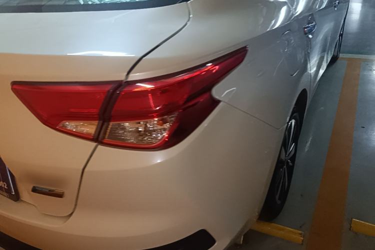 Used Nissan Lannia 2016 1.6L CVT Cool Edition Right Rear Taillight