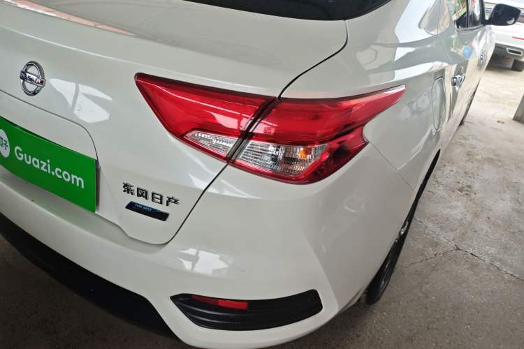 Used Nissan Lannia 2016 1.6L CVT Smart Cool Edition Right Rear Taillight