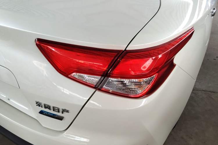 Used Nissan Lannia 2016 1.6L CVT Cool Edition Right Rear Taillight