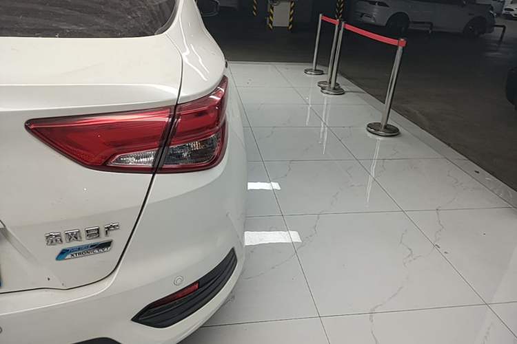 Used Nissan Lannia 2016 1.6L CVT Smart Cool Edition Right Rear Taillight