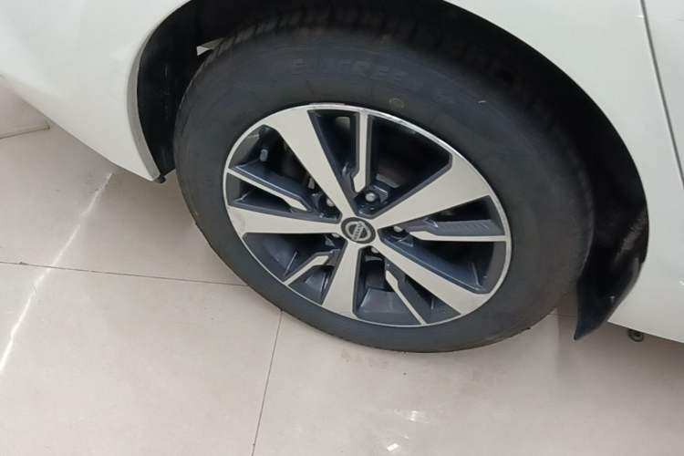 Used Nissan Lannia 2016 1.6L CVT Cool Edition Right Rear Wheel Hub