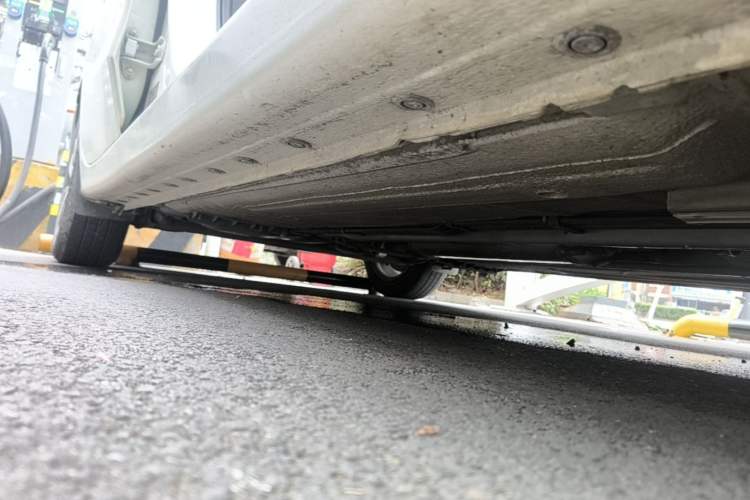 Used Nissan Lannia 2016 1.6L CVT Cool Edition Right Side Sill