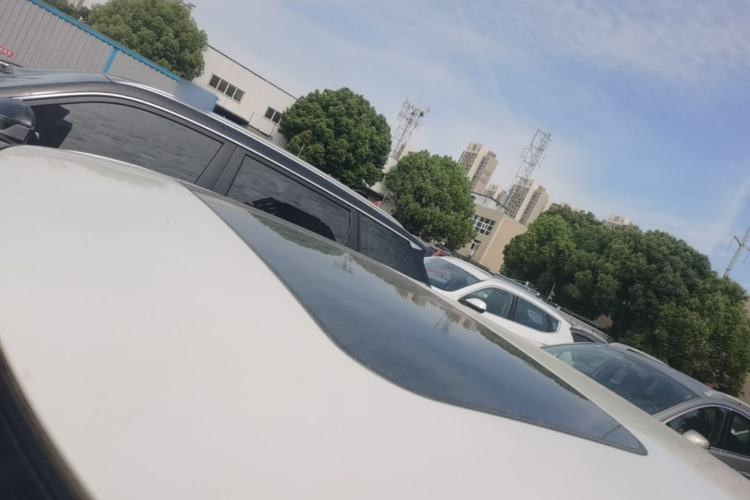 Used Nissan Lannia 2016 1.6L CVT Cool Edition Roof
