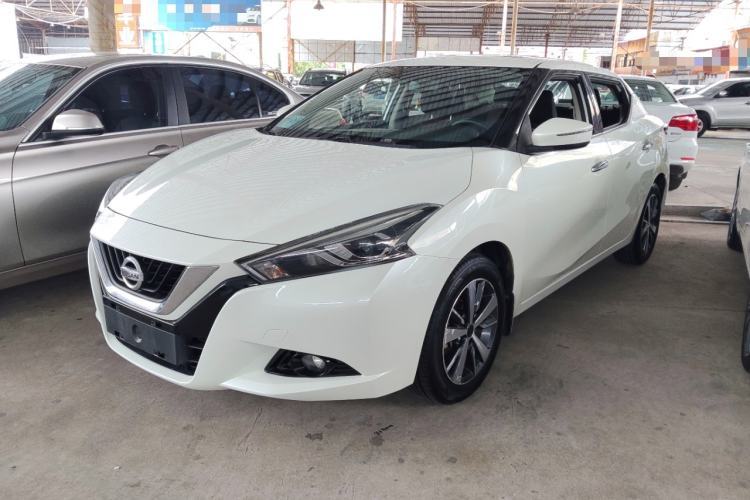 Used Nissan Lannia 2016 1.6L CVT Cool Edition Guazi used car, China used car export, Used car for sale, Used  cars, Cheapest cars for sale