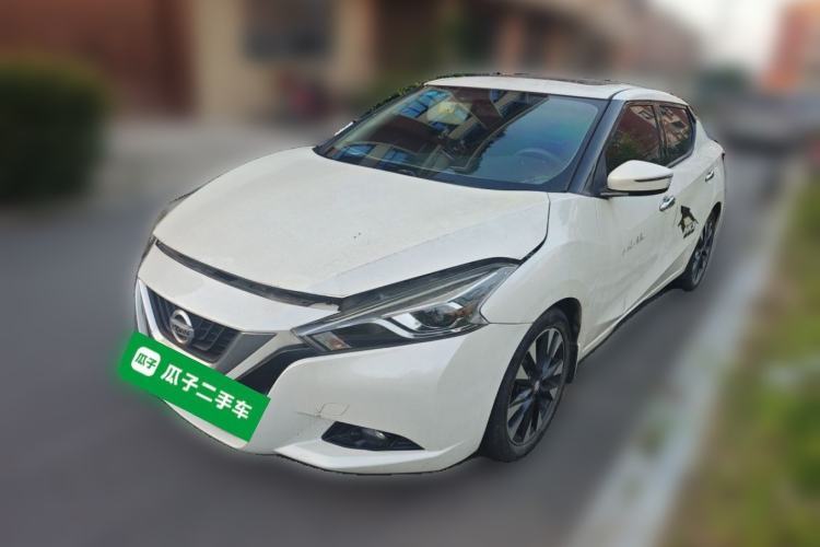 Used Nissan Lannia 2016 1.6L CVT Smart Cool Edition Guazi used car, China used car export, Used car for sale, Used  cars, Cheapest cars for sale