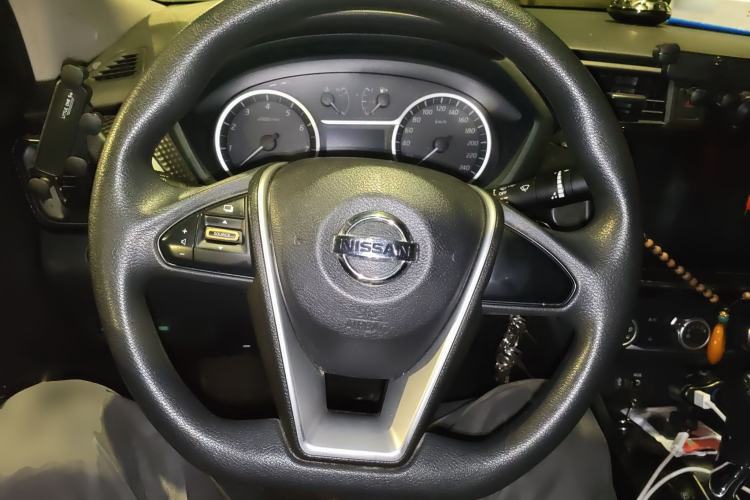Used Nissan Lannia 2016 1.6L CVT Cool Edition Steering Wheel