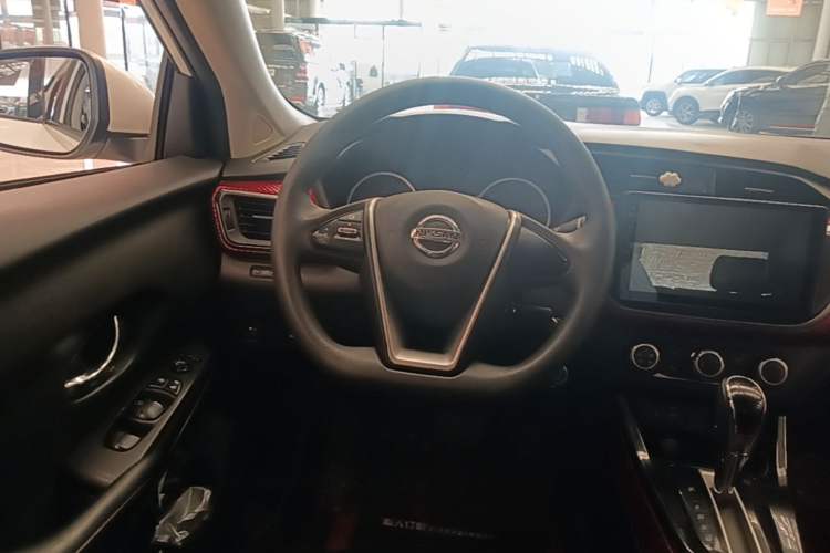 Used Nissan Lannia 2016 1.6L CVT Cool Edition Steering Wheel