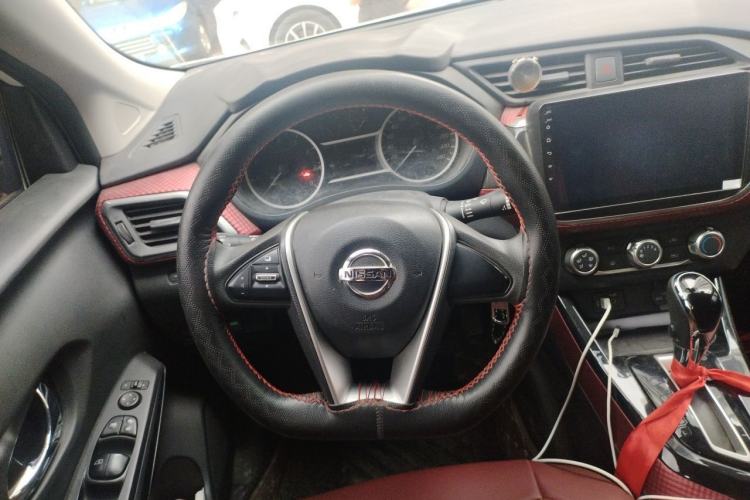 Used Nissan Lannia 2016 1.6L CVT Cool Edition Steering Wheel