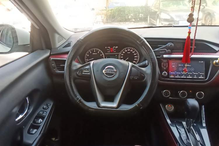 Used Nissan Lannia 2016 1.6L CVT Smart Cool Edition Steering Wheel