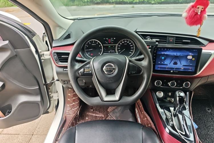 Used Nissan Lannia 2016 1.6L CVT Smart Cool Edition Steering Wheel